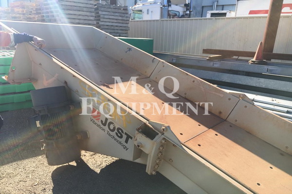 1200 x 4000 / Jost / Vibrating Feeder
